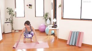 DLDSS-241 When The Big-breasted Instructor Can't Refuse