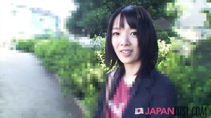 Japan Lust Gold - Japanese teen leans back for dildo an