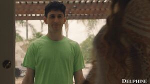 Lauren Phillips - Grocery Delivery in HD