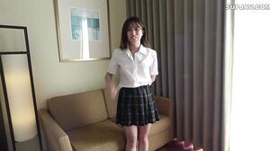 A shy beautiful girl with an idol face who was the only