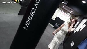 A pianist with an extremely sexy personality and a hear