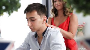 Hazel Grace can only cum if she's creampied! in 4K