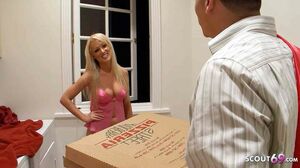 Sexy Wife Diana tricked the Big Dick Pizza Boy to Cheating Fuck