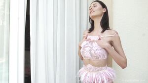 MPLStudios - Ila an Open Door