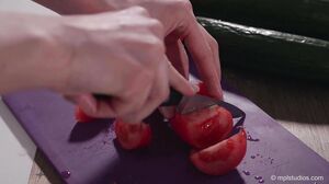 MPLStudios - Kinsley - Kinsley Salad