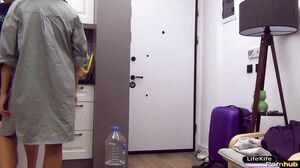 LifeKife - She Really Wanted to Fuck and Straddled an E