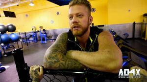 Bianka Swool - Gym Sexy