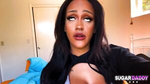 Super Sugar Babe Zoey Sinn Gets Drilled By Her New Sugar Daddy in HD