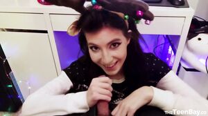 Kawaiii Kitten - Reindeer Sucking You Under Your Desk in HD