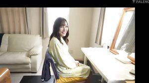 FSDSS-754 No.1 in popularity on doujin AV sites! Mysterious amateur Momo Misono’s 20 year old AV debut