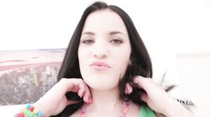 Insane bubble butt on this white teen Kizzy Six 3 on 1 anal DP SZ2095