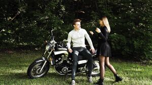 Merida Sat - Fucking Outdoors With a Stranger on His Motorbike for All to See