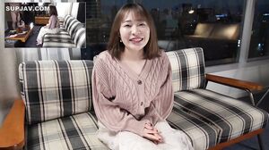 Kana-chan, 21 years old, was forced to induce ovulation on a dangerous day, and was blindfolded and restrained, and a black man tricked her into creampieing her without her permission! Is an unwanted and unfortunate pregnancy a half-baby? ? (LOL)