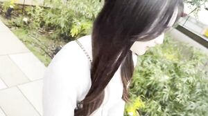 Tall and slender Kaede (18) dreams of becoming a top model. She was so nervous that she stiffened, and I gave her a naughty lesson.