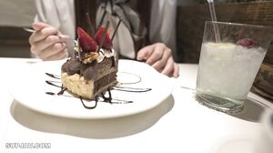 Young / 18 years old A pure country girl who has just graduated and is not yet dirty.