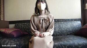 Suzu-chan with beautiful breasts who was about to be stored