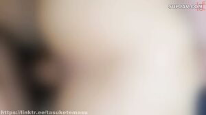 Black hair knee high ⑤ After school, insert a toy in the toilet and take the train to the station where the hotel is located