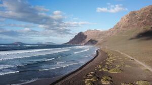 MetArt - Sherezade - Beach