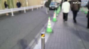 “80” Hcup glamorous body life poverty OL who was standing in the park of the topic. Excited vaginal cum shot with honest behavior and pussy that tightens like a vise ♡ Benefits are also 26 minutes of rich play ♡