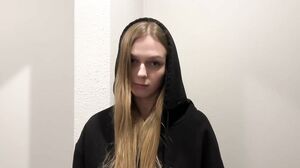 Arisha_Mills - Bred a girl for a blowjob in the entrance