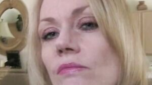 Amateur Blonde Housewife Wants Her Lover's Cumshot Now