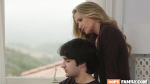 Athena Anderson - Stress Relief in 4K