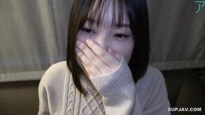 A college student who is comfortable to hold. There’s no way a man can endure a tight knit that emphasizes her breasts and buttocks! ? Because it is outrageous, I committed it raw and bukkake! Dripping sperm in the pussy… ♡ Unrequited love ♡