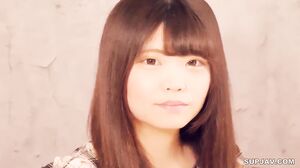 A 21-year-old blue school lady challenges her first continuous cum swallowing in her life. In 39 minutes, 1 creampie + 4 cum swallowing ignorant children are covered in semen *The review privilege is 4K high image quality