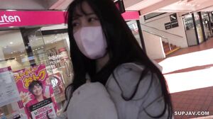 Public obscenity excites me… A beautiful receptionist with a cute face and a peculiar propensity goes outdoors and drinks her bodily fluids with oral ejaculation! ! And she is brought into the closed room and vaginal cum shot is made! !