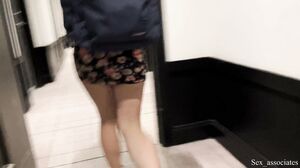 Sex_Associates - Sharing bed with my stepmom went wrong