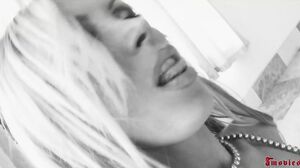 Nikki Benz _ Alektra Blue - Pretty Pussies Please 4 (Scene 3)