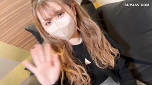 Former idol lady (Gachi) is fired in the mouth with an odd blowjob technique & Cum is a review privilege