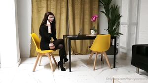 Francy Love Rossi - OnlyFans - Sto Lavorando a Computer Quando Ricevo Una Chiamata Ma Sei Tu Cosa Vuoi