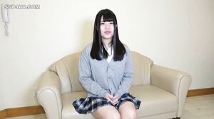 That original idol wore the uniform costume of the time! It’s been a long time since I’ve felt like an uncle’s cock♡ I was so excited by her cute appearance that I ended up having vaginal cum shot twice♡ *Review bonus/High quality version