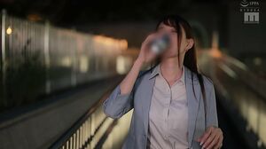 PFES-057 On The Last Train Together, A Tipsy Office Lady With Beautiful Legs Tried Her Best To Seduce Me With A Grin And An Unprotected Panty Shot.Afterwards, We Had Sex With Each Other In A Love Hotel. Yuma Sano