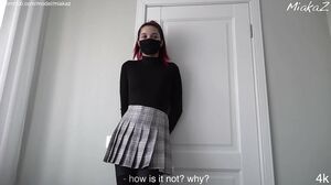 MiakaZ - Skolepige Sutter Stedbrors Pik for En Tjeneste