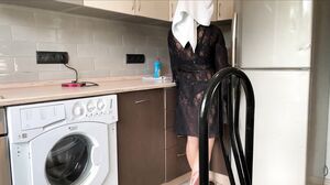 Enni Roud - Fucked his friend's girlfriend while he was in the shower