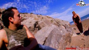 EroCom - Blonde mature in nylons wants a dick in her ass at the beach