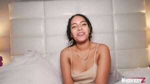 Whoa boyz - Big booty latina slut gets creampie from bbc