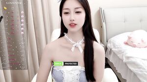 Lan-mei March 23 2024 WebCam 4