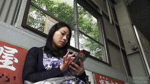 JLZ-024 Mature Woman Lesbian Lust A Foreign Exchange Dealer And A Married Woman Kaho