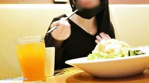 Serious slender JD and vaginal cum shot from family restaurant date
