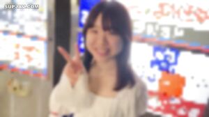 2 works Yui-chan, a black-haired fair-skinned beautiful woman with hairy buns and a super slender figure, is called over, her weaknesses are grabbed, and she is raped as she pleases. She cries and loses her rationality due to the sexual training where she