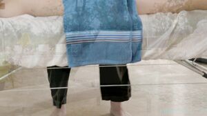 Nicole Doshi - Kinky Spa