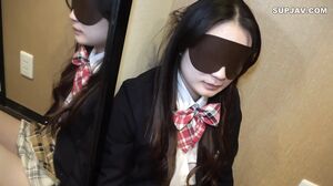 I made Kaede-chan, who belongs to a model agency, wear it and tied her up. Beautiful legs that look good in miniskirts and loose socks ♡ Get funds for studying abroad with creampie