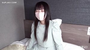 First and last None Be careful of serious love Creampie An attractive black-haired idol with a neat face has a creampie bonus after having a serious orgasm from behind