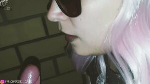 Cheese Cake - Hippies Do Not Mind Sucking My Dirty Cock .