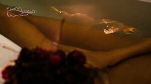 Owl Crystal - Cozy homemade blowjob in the bathroom