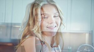 EternalDesire - Valeria Mint Hot Evening 2