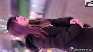 An Instagrammer with super beautiful legs with an inseam of 80 cm who climaxes in 10 seconds of insertion.